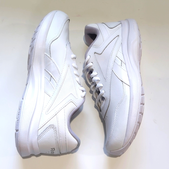 NWT Reebok DMX Max Walk Ultra Sneakers/ Shoes Size 9 - Picture 2 of 8